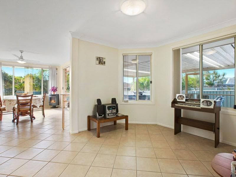13 Willandra Avenue, Port Macquarie, Port Macquarie - Thumbnail 3
