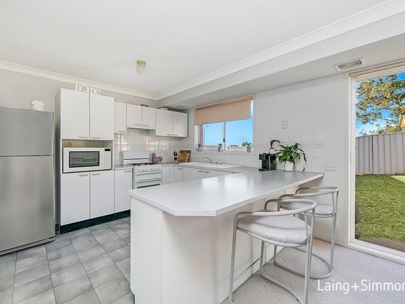 31 Griffin Place, Doonside, Doonside - Thumbnail 3