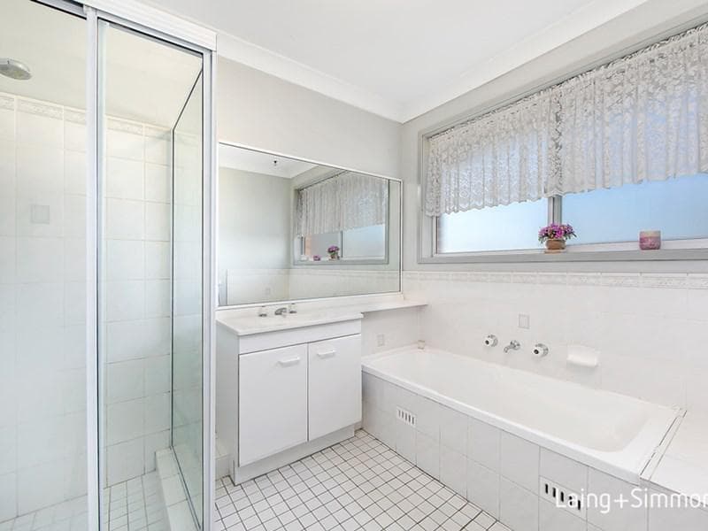 31 Griffin Place, Doonside, Doonside - Thumbnail 7