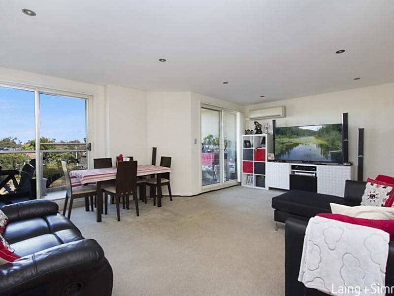 302/91d Bridge Rd, Westmead, Westmead - Thumbnail 2