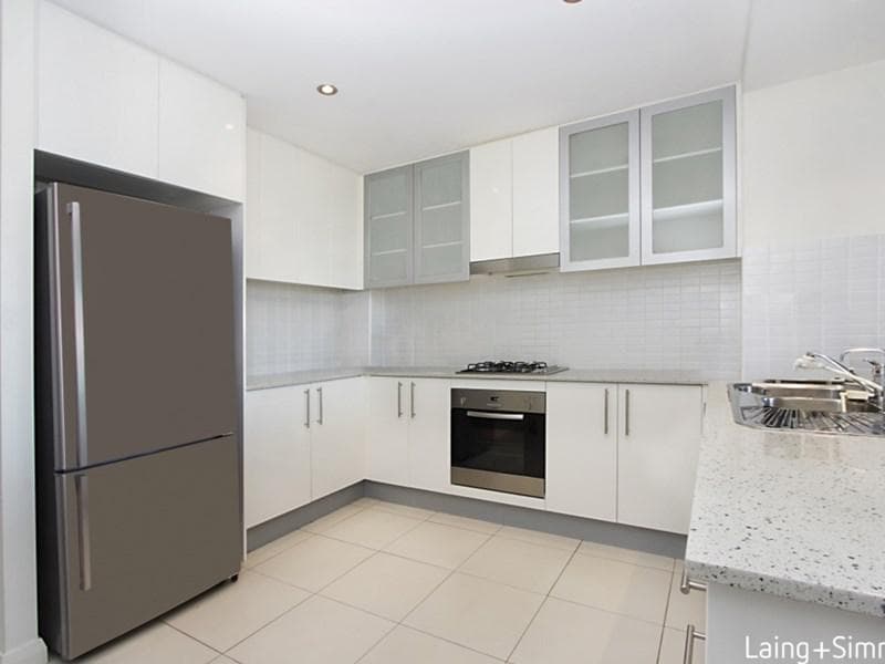 302/91d Bridge Rd, Westmead, Westmead - Thumbnail 3