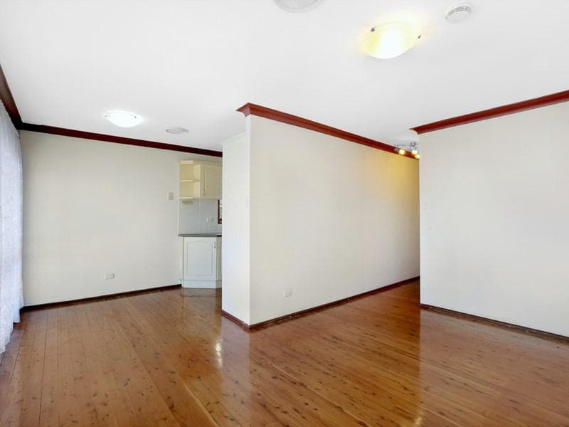 4 Cunningham Close, St Clair, St Clair - Thumbnail 3