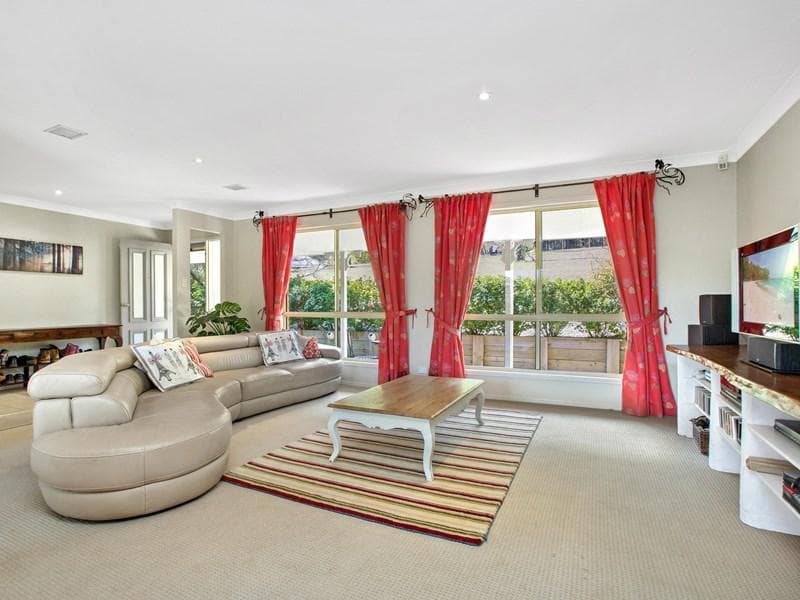 11 Fenton Drive, King Creek, King Creek - Thumbnail 5