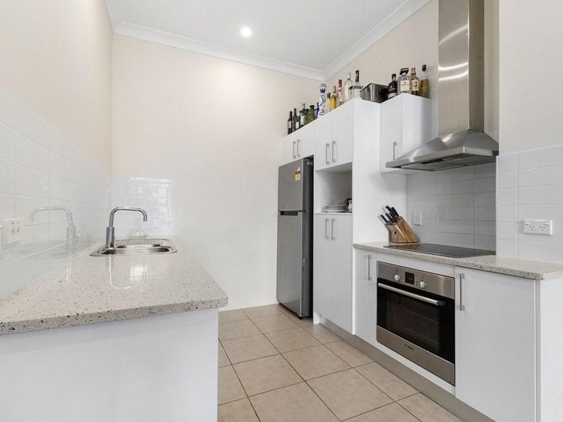 103/11 Clarence Street, Port Macquarie, Port Macquarie - Thumbnail 2