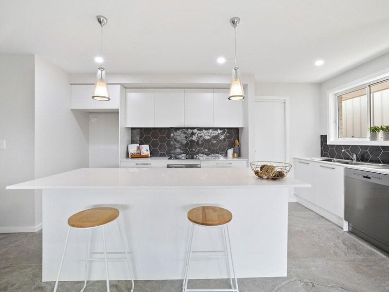 2/262 Crestwood Drive, Port Macquarie, Port Macquarie - Thumbnail 3