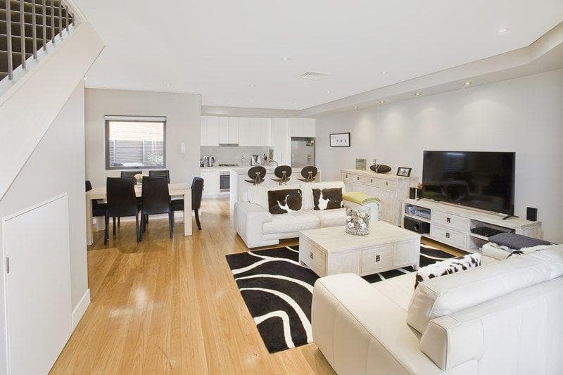 7/18-22 Diamond Bay Road, Vaucluse, Vaucluse - Image 1