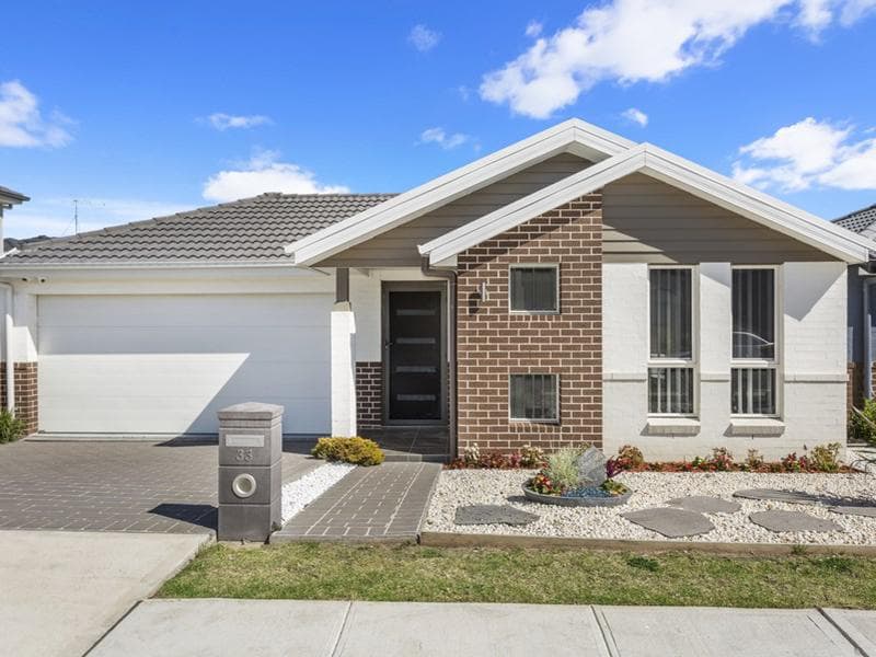2/28-30																										Fielding St
														
								Collaroy, NSW 2097, Ropes Crossing - Thumbnail 2