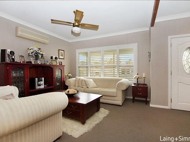 53 Magowar Road, Pendle Hill, Pendle Hill - Thumbnail 2