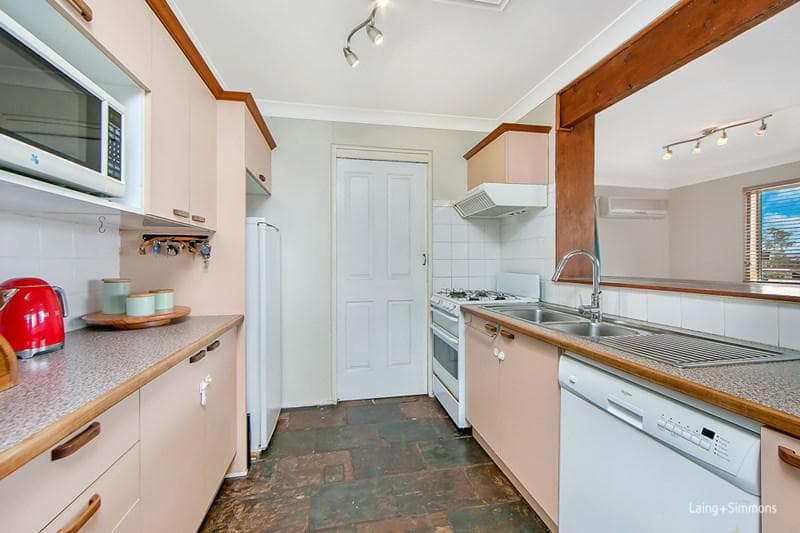 8/574																										New South Head Road, cnr St Mervyns Ave
														
								Point Piper, NSW 2027, Whalan - Thumbnail 3