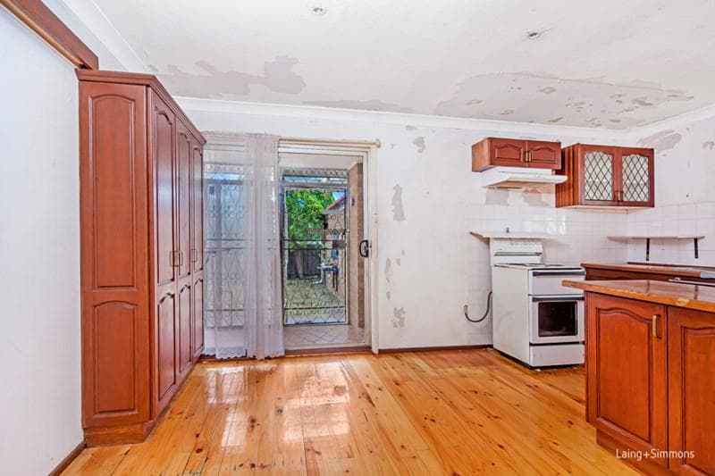 8/574																										New South Head Road, cnr St Mervyns Ave
														
								Point Piper, NSW 2027, Mount Druitt - Thumbnail 4