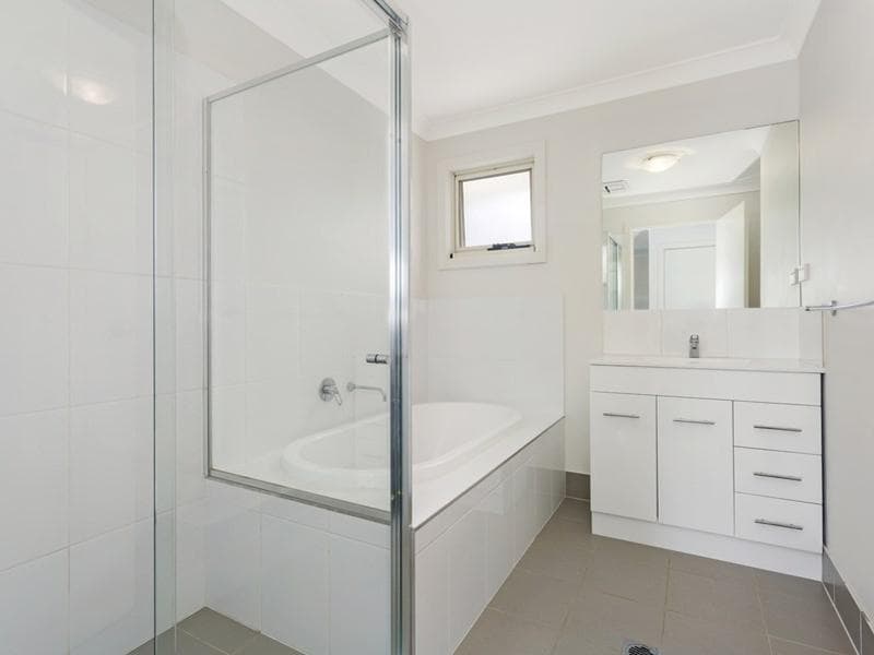 2/28-30																										Fielding St
														
								Collaroy, NSW 2097, Ropes Crossing - Thumbnail 3