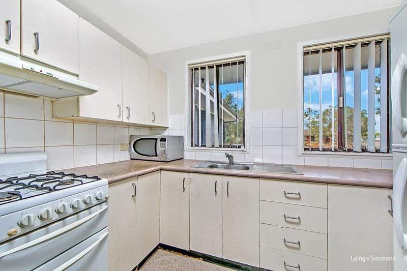 8/574																										New South Head Road, cnr St Mervyns Ave
														
								Point Piper, NSW 2027, Doonside - Thumbnail 3