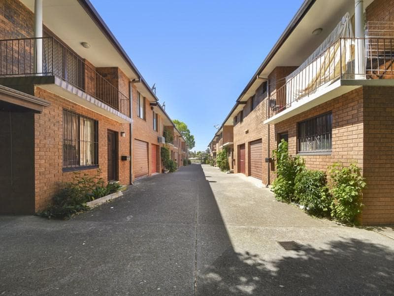 11/32-33 Railway Parade, Fairfield, Fairfield - Image 1