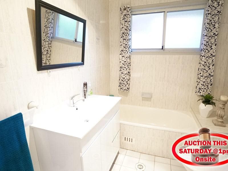 8/574																										New South Head Road, cnr St Mervyns Ave
														
								Point Piper, NSW 2027, Wakeley - Thumbnail 6