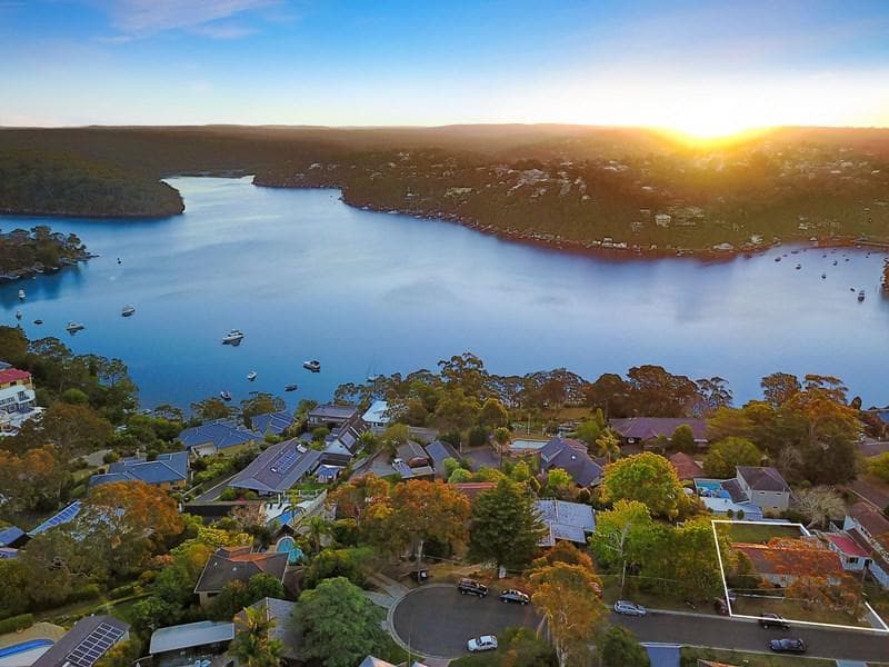 2/28-30																										Fielding St
														
								Collaroy, NSW 2097, Yowie Bay - Thumbnail 2