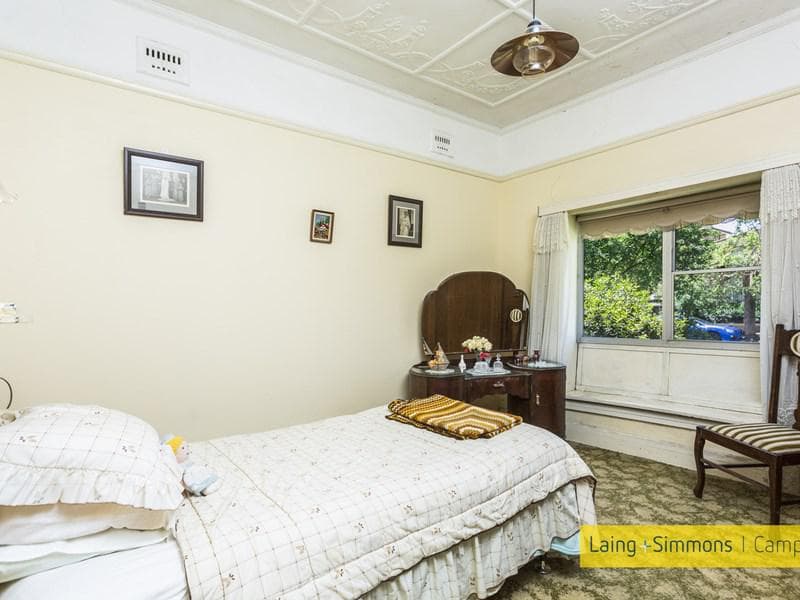 8/574																										New South Head Road, cnr St Mervyns Ave
														
								Point Piper, NSW 2027, Campsie - Thumbnail 4