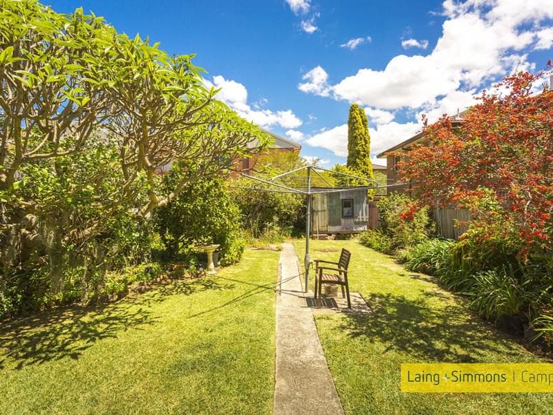 8/574																										New South Head Road, cnr St Mervyns Ave
														
								Point Piper, NSW 2027, Campsie - Thumbnail 5