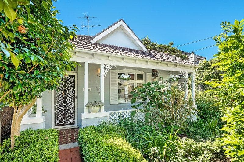 154 Denison Street, Queens Park, Queens Park - Thumbnail 2