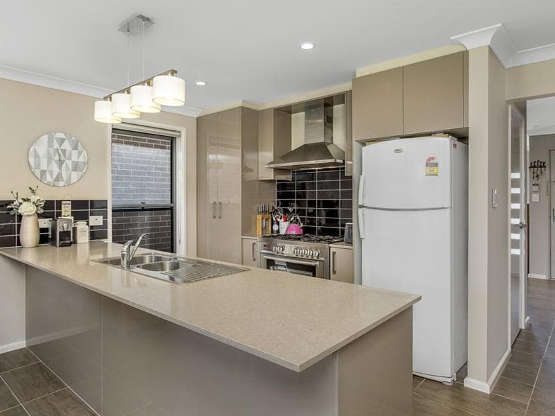 2/28-30																										Fielding St
														
								Collaroy, NSW 2097, Ropes Crossing - Thumbnail 3