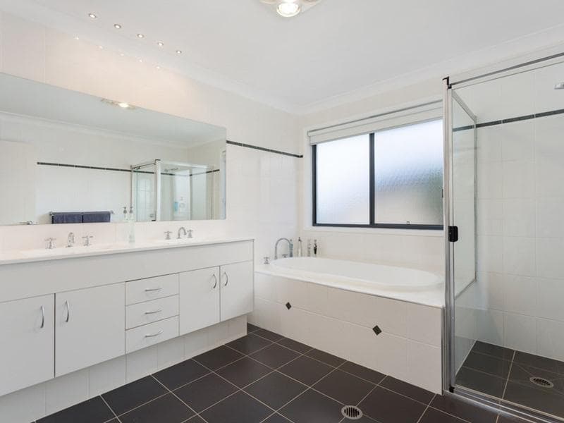 2/28-30																										Fielding St
														
								Collaroy, NSW 2097, Ropes Crossing - Thumbnail 7