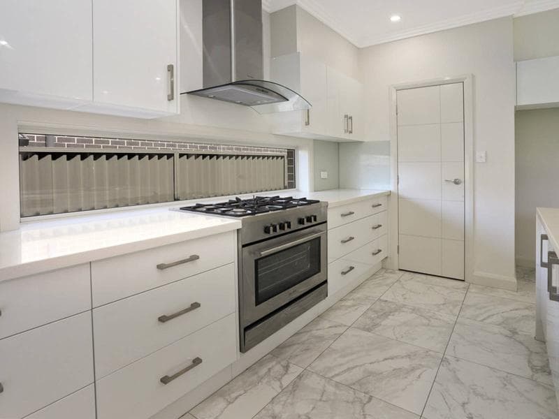 36/10																										Abraham Street
														
								Rooty Hill, NSW 2766, Kellyville - Thumbnail 5