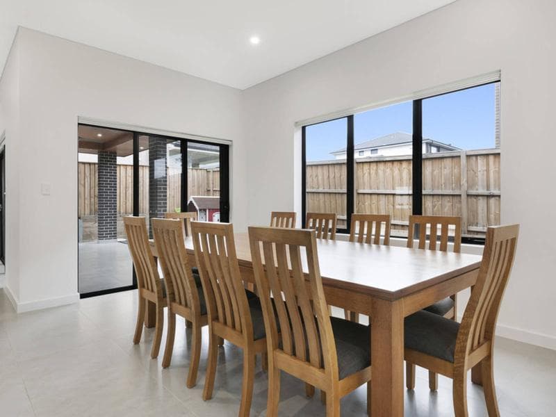 12 Nangar Crescent, Kellyville, Kellyville - Thumbnail 5