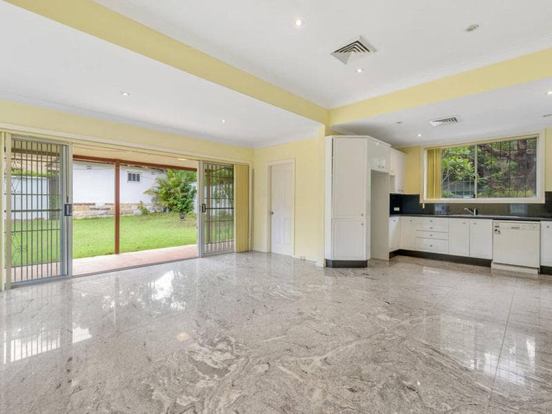 8/35																										Parkes Road
														
								Artarmon, NSW 2064, Bellevue Hill - Thumbnail 6