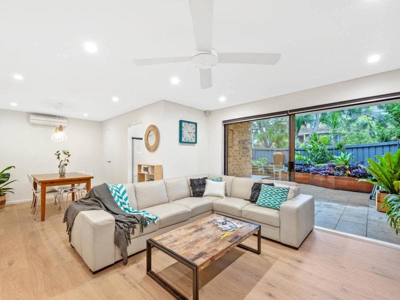 2/1 Robertson Street, Narrabeen, Narrabeen - Thumbnail 2