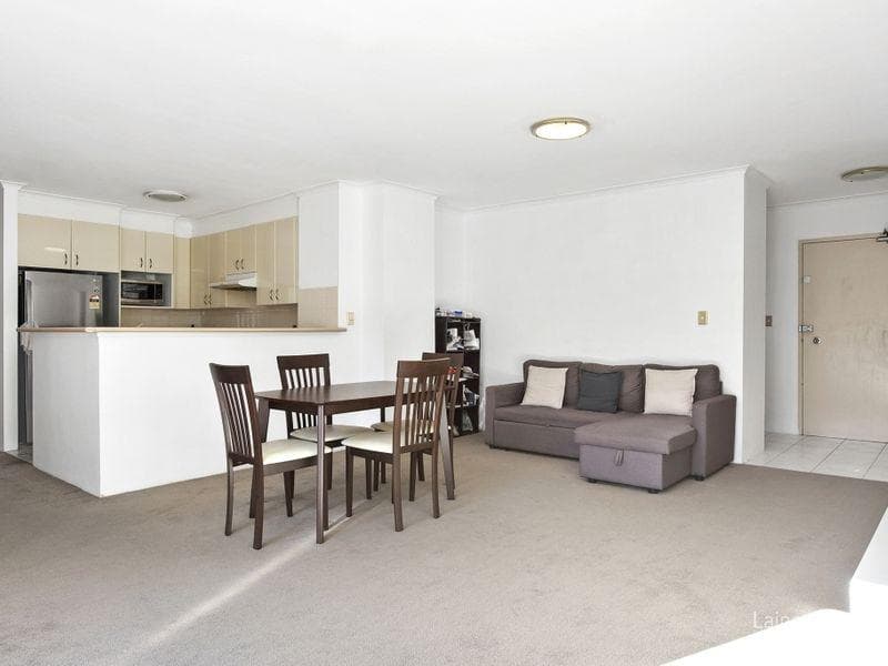 111/208 Pacific Highway, Hornsby, Hornsby - Thumbnail 3