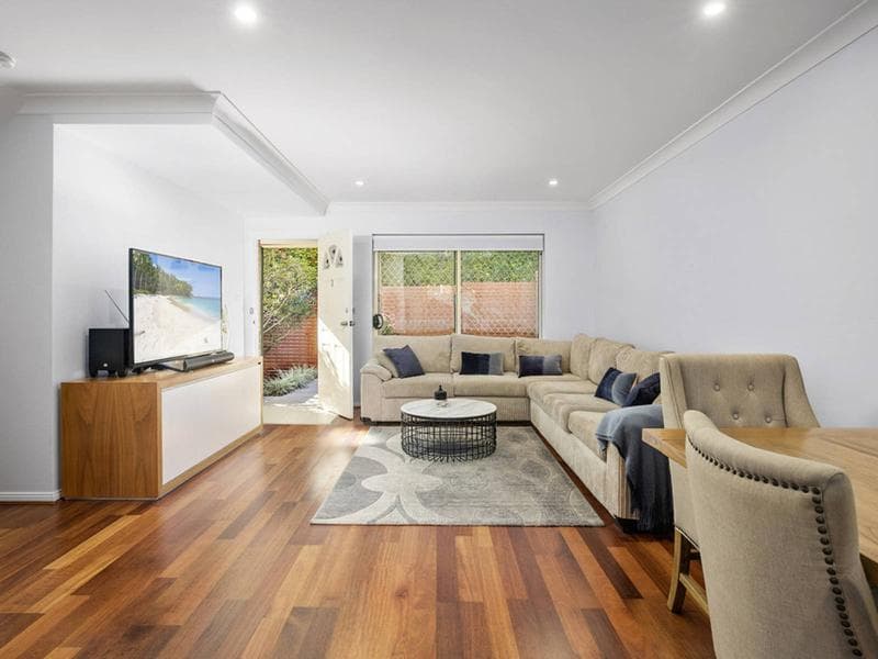 2/5 Chelmsford  Avenue, Naremburn, Naremburn - Image 1