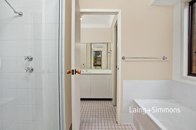 38 Aminta Crescent, Hassall Grove, Hassall Grove - Thumbnail 5