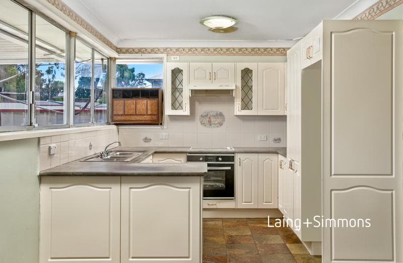 7/12-14																										Albert Street
														
								Campsie, NSW 2194, Cambridge Park - Thumbnail 5