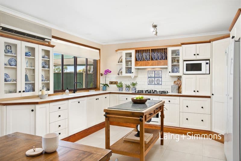 32 Madison Circuit, St Clair, St Clair - Thumbnail 3