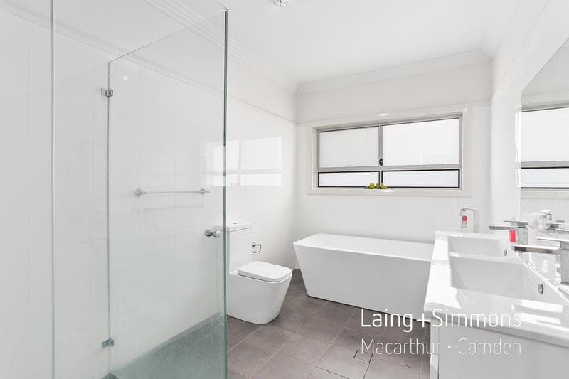 5/78-80																										Hastings River Drive
														
								Port Macquarie, NSW 2444, Gregory Hills - Thumbnail 8