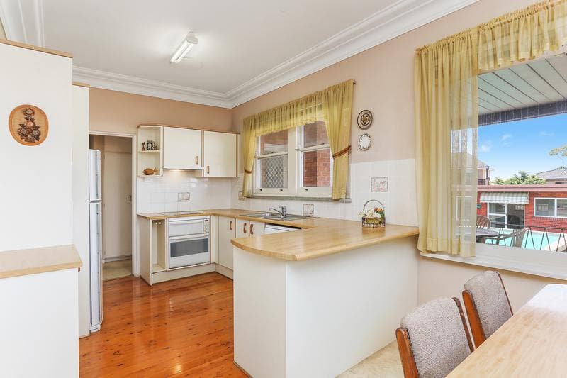 60 Lacey Street, Kogarah Bay, Beverley Park - Thumbnail 4