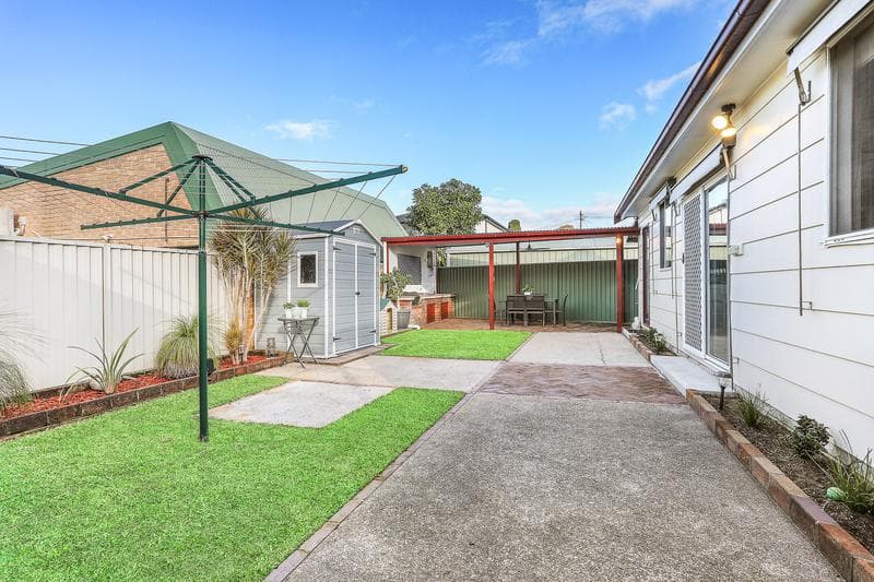 10/78-80																										Eton Street
														
								Smithfield, NSW 2164, Rockdale - Thumbnail 8