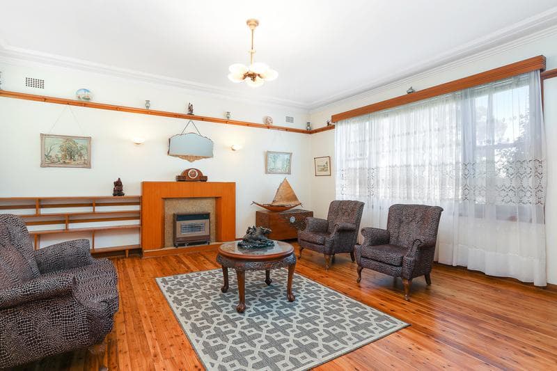 13/585																										Canterbury Rd
														
								Belmore, NSW 2192, Carss Park - Thumbnail 3