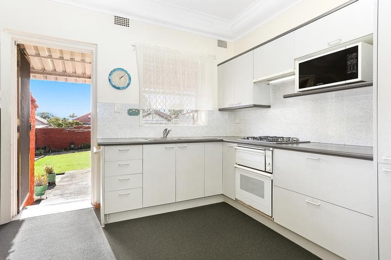 13/585																										Canterbury Rd
														
								Belmore, NSW 2192, Beverly Hills - Thumbnail 5