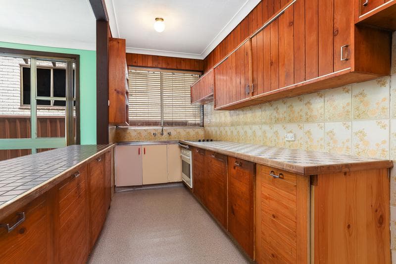 4/2																										Waugh Street
														
								Port Macquarie, NSW 2444, Blakehurst - Thumbnail 4