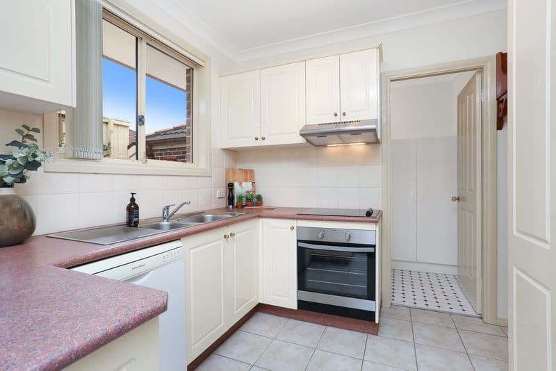 12/1 Walton Street, Blakehurst, Blakehurst - Thumbnail 3