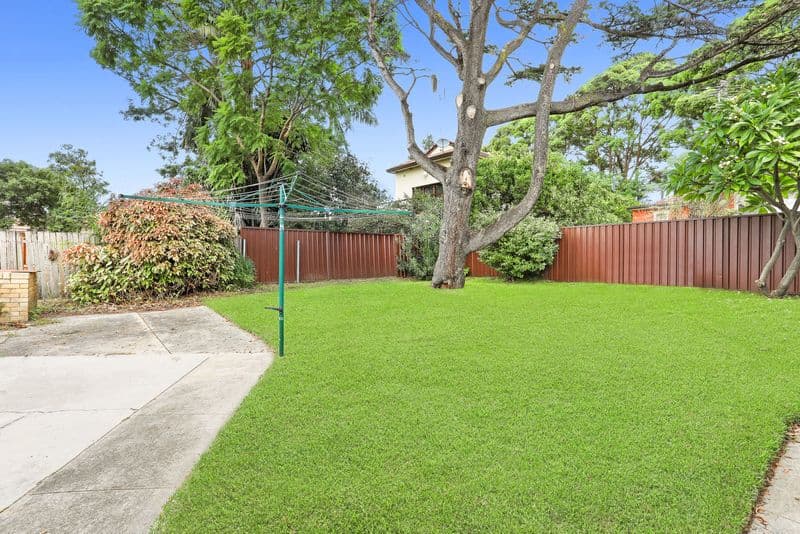 6/30																										Tuffy Avenue
														
								Sans Souci, NSW 2219, Carss Park - Thumbnail 5