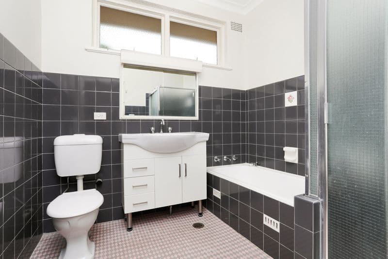 6/30																										Tuffy Avenue
														
								Sans Souci, NSW 2219, Carss Park - Thumbnail 7