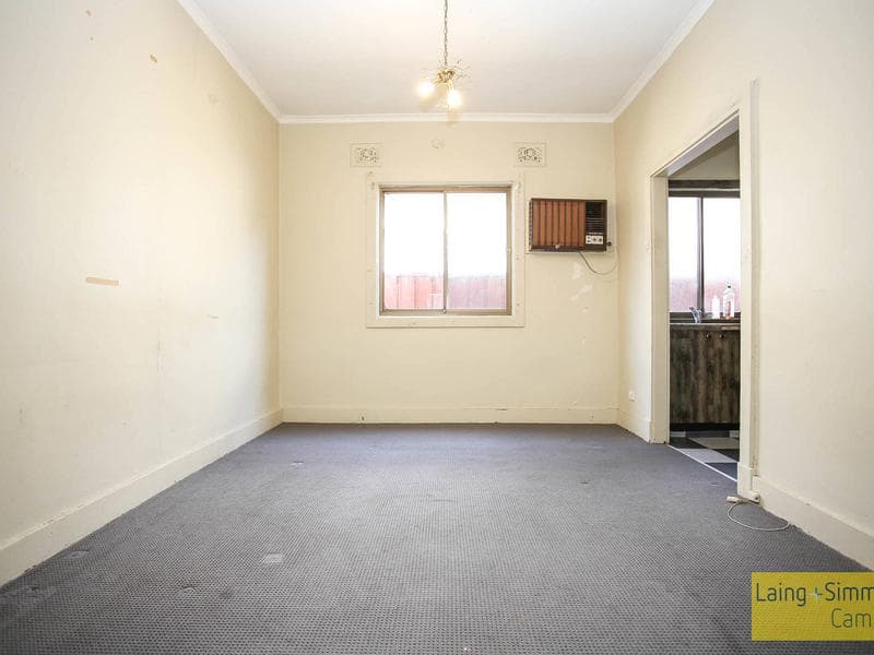 54/3-13																										Erskineville Road
														
								Newtown, NSW 2042, Wiley Park - Thumbnail 5