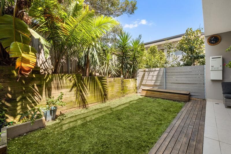 2/22 Victor Road, Brookvale, Brookvale - Image 1