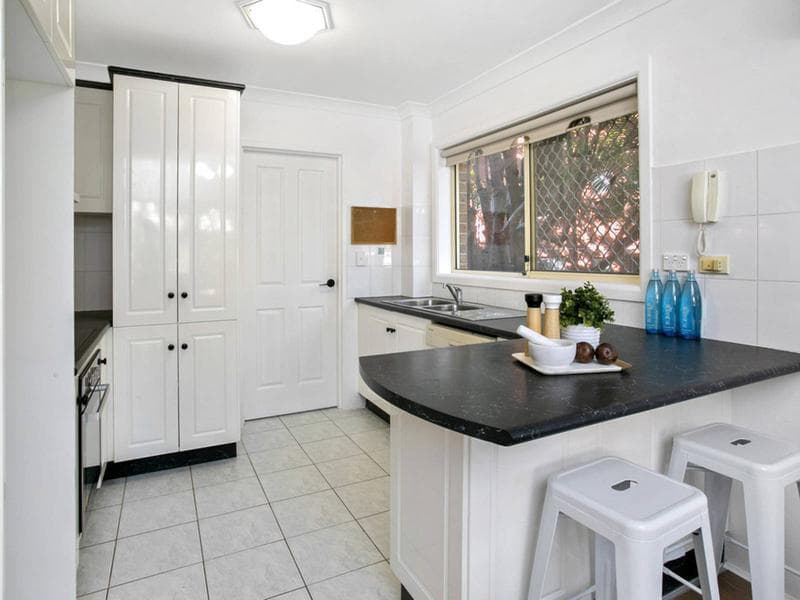16/17-21 Wetherill Street, Narrabeen, Narrabeen - Thumbnail 3