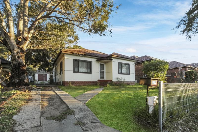 13/585																										Canterbury Rd
														
								Belmore, NSW 2192, Regents Park - Thumbnail 2
