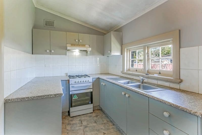 7/2-6																										Howard Avenue
														
								Northmead, NSW 2152, Concord West - Thumbnail 6