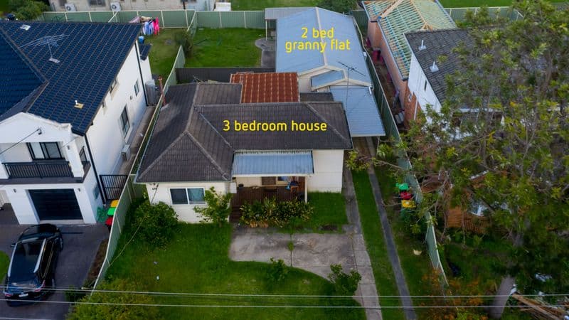 56 Larien Crescent, Birrong, Birrong - Thumbnail 2