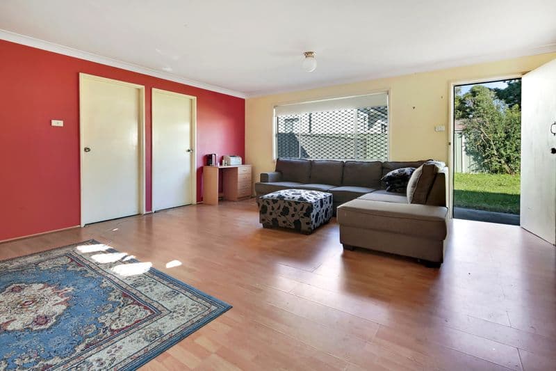 56 Larien Crescent, Birrong, Birrong - Thumbnail 7