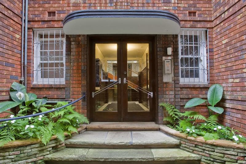 17/4 Henrietta Street, Double Bay, Double Bay - Thumbnail 2